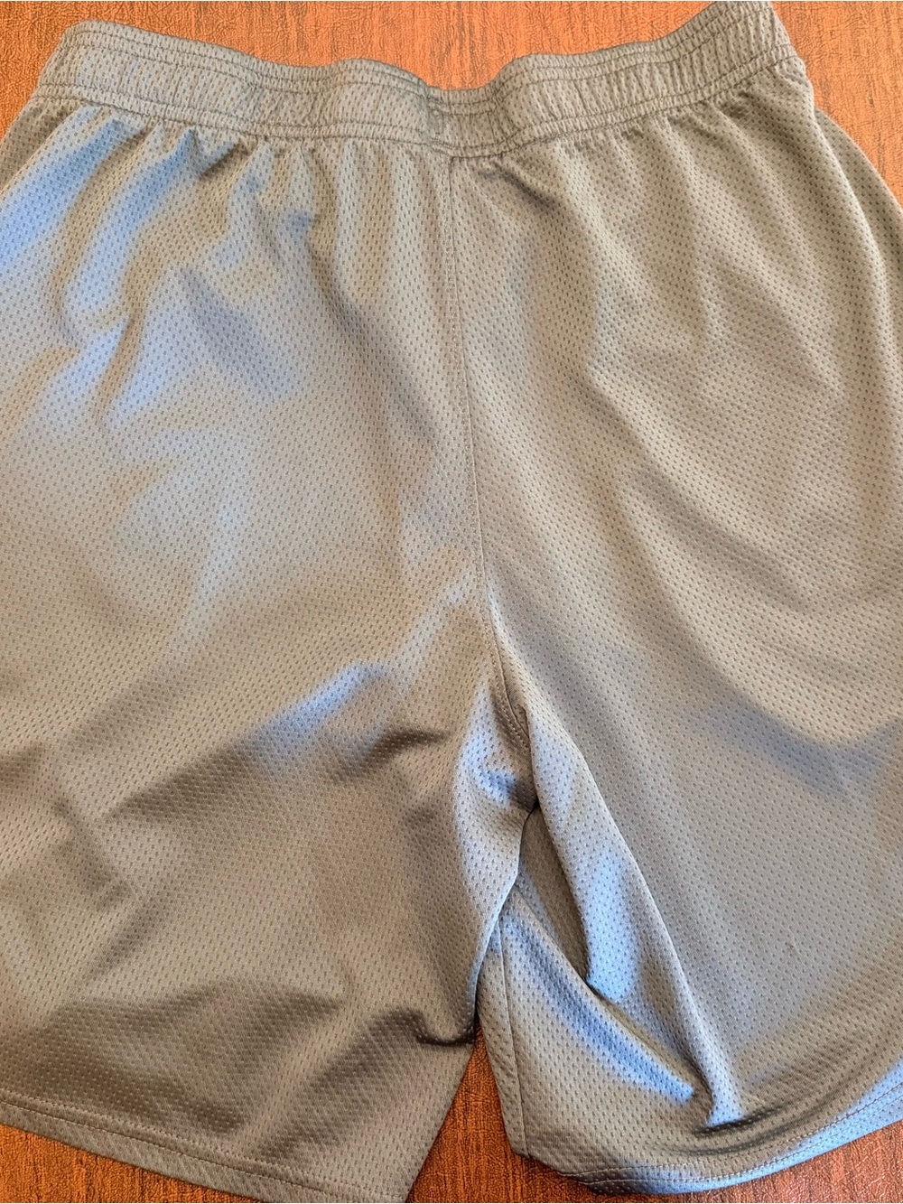 Under Armour Men's Light Gray Mesh Athletic Shorts